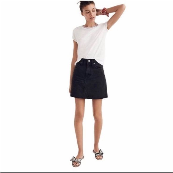 Madewell Dresses & Skirts - Madewell • Denim Frisco Mini Skirt in Lunar Wash Black 31